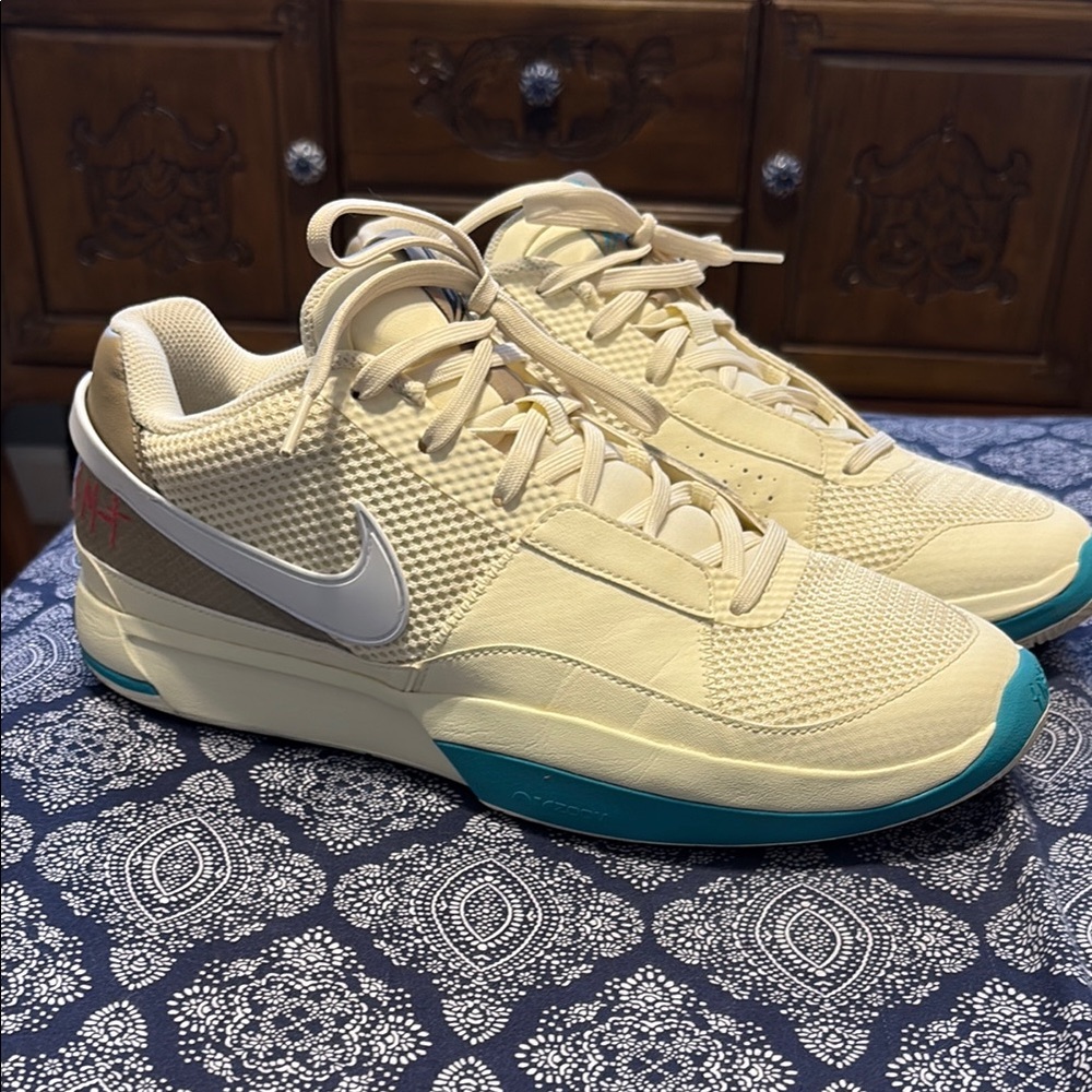 Nike Cream and Tan Sneakers with Minimalist Design